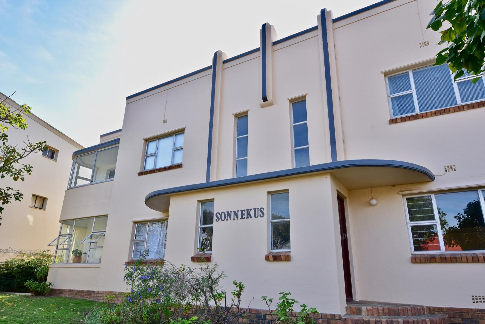 2 Bedroom Apartment for Sale - Western Cape