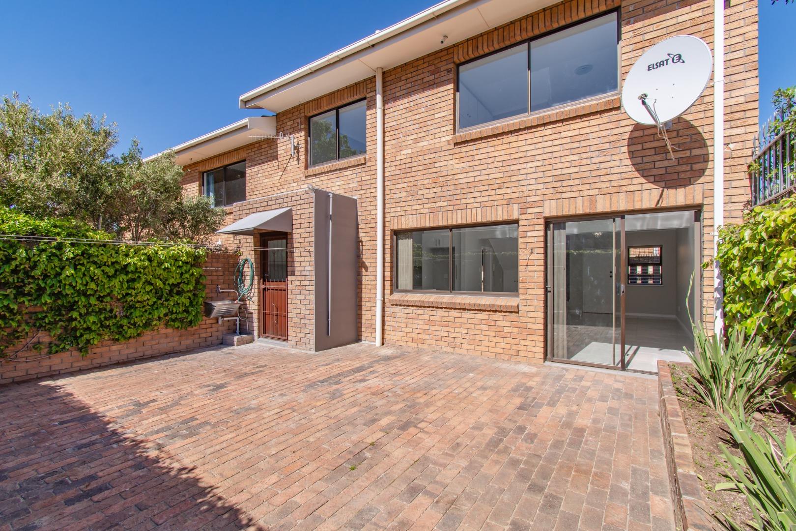 3 Bedroom Townhouse for Sale - Western Cape