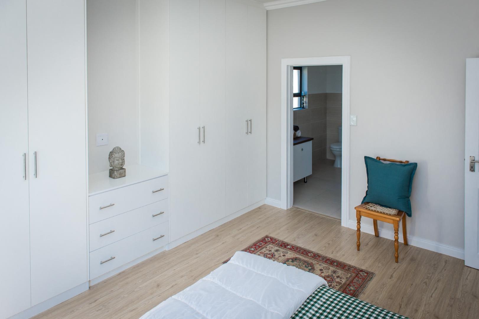 729945_Montague_Str_-19.jpg