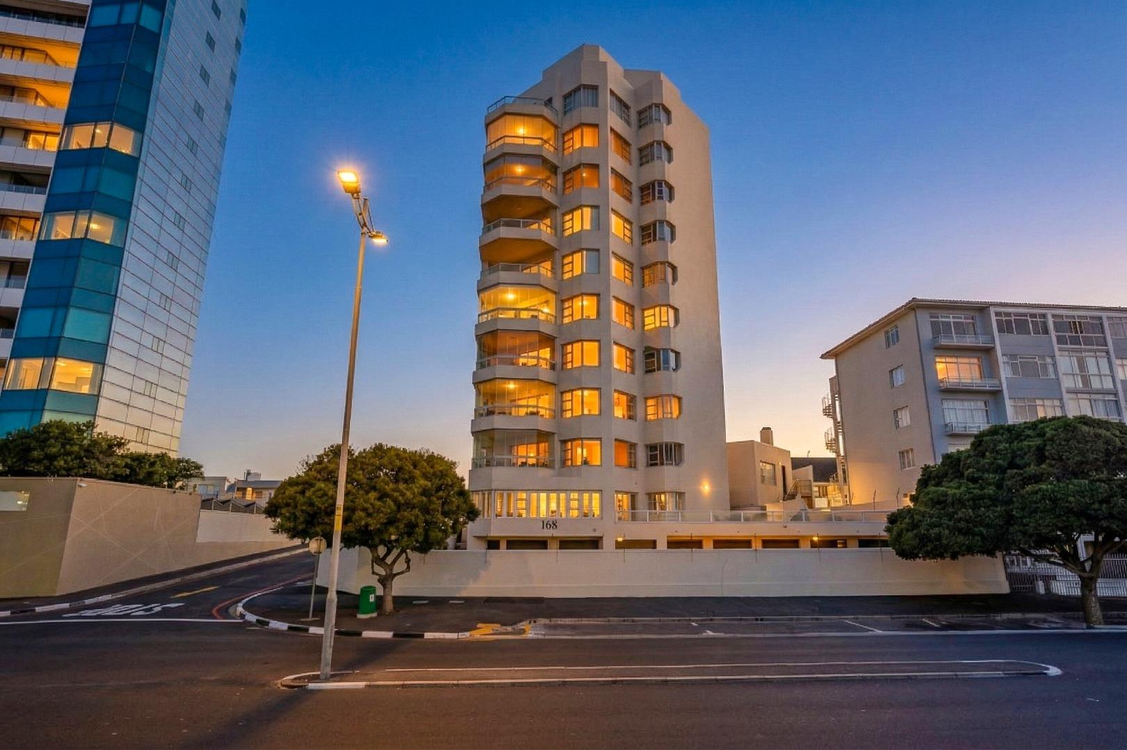 4 Bedroom Apartment for Sale - Western Cape